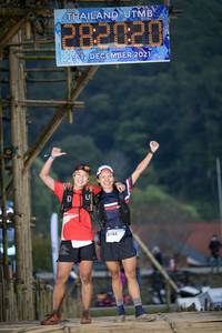 BIB: 2021, 3182
                            <button type="button" onclick="openModal(16040442)" class="btn btn-primary btn-sm float-right btn-popup" data-toggle="modal" data-target=".modal-high-quality">
                        <i class="fas fa-shopping-cart"></i> Add to Cart
                    </button>
                                            <button type="button" onclick="isThisMe(16040442, true)" class="btn btn-success btn-sm float-right btn-popup btn-isme hidden" data-toggle="tooltip" data-placement="bottom" title="นี่คือรูปของคุณใช่ไหม คลิกที่นี่เพื่อเอาเข้าอัลบั้ม">
                        <i class="fas fa-plus"></i> Add to album
                    </button>
                    <button type="button" onclick="isThisMe(16040442, false)" class="btn btn-warning btn-sm float-right btn-popup btn-isnotme hidden">
                        <i class="fas fa-ban"></i> Remove from album
                    </button>