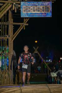 BIB: 2021, 3164
                            <button type="button" onclick="openModal(16040642)" class="btn btn-primary btn-sm float-right btn-popup" data-toggle="modal" data-target=".modal-high-quality">
                        <i class="fas fa-shopping-cart"></i> Add to Cart
                    </button>
                                            <button type="button" onclick="isThisMe(16040642, true)" class="btn btn-success btn-sm float-right btn-popup btn-isme hidden" data-toggle="tooltip" data-placement="bottom" title="นี่คือรูปของคุณใช่ไหม คลิกที่นี่เพื่อเอาเข้าอัลบั้ม">
                        <i class="fas fa-plus"></i> Add to album
                    </button>
                    <button type="button" onclick="isThisMe(16040642, false)" class="btn btn-warning btn-sm float-right btn-popup btn-isnotme hidden">
                        <i class="fas fa-ban"></i> Remove from album
                    </button>