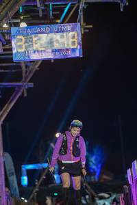 BIB: 2021
                            <button type="button" onclick="openModal(16042999)" class="btn btn-primary btn-sm float-right btn-popup" data-toggle="modal" data-target=".modal-high-quality">
                        <i class="fas fa-shopping-cart"></i> Add to Cart
                    </button>
                                            <button type="button" onclick="isThisMe(16042999, true)" class="btn btn-success btn-sm float-right btn-popup btn-isme hidden" data-toggle="tooltip" data-placement="bottom" title="นี่คือรูปของคุณใช่ไหม คลิกที่นี่เพื่อเอาเข้าอัลบั้ม">
                        <i class="fas fa-plus"></i> Add to album
                    </button>
                    <button type="button" onclick="isThisMe(16042999, false)" class="btn btn-warning btn-sm float-right btn-popup btn-isnotme hidden">
                        <i class="fas fa-ban"></i> Remove from album
                    </button>