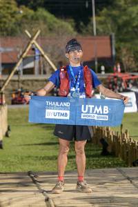 BIB: 100, 1300
                            <button type="button" onclick="openModal(16039075)" class="btn btn-primary btn-sm float-right btn-popup" data-toggle="modal" data-target=".modal-high-quality">
                        <i class="fas fa-shopping-cart"></i> Add to Cart
                    </button>
                                            <button type="button" onclick="isThisMe(16039075, true)" class="btn btn-success btn-sm float-right btn-popup btn-isme hidden" data-toggle="tooltip" data-placement="bottom" title="นี่คือรูปของคุณใช่ไหม คลิกที่นี่เพื่อเอาเข้าอัลบั้ม">
                        <i class="fas fa-plus"></i> Add to album
                    </button>
                    <button type="button" onclick="isThisMe(16039075, false)" class="btn btn-warning btn-sm float-right btn-popup btn-isnotme hidden">
                        <i class="fas fa-ban"></i> Remove from album
                    </button>