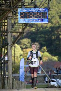 BIB: 2821, 2021, 319
                            <button type="button" onclick="openModal(16040302)" class="btn btn-primary btn-sm float-right btn-popup" data-toggle="modal" data-target=".modal-high-quality">
                        <i class="fas fa-shopping-cart"></i> Add to Cart
                    </button>
                                            <button type="button" onclick="isThisMe(16040302, true)" class="btn btn-success btn-sm float-right btn-popup btn-isme hidden" data-toggle="tooltip" data-placement="bottom" title="นี่คือรูปของคุณใช่ไหม คลิกที่นี่เพื่อเอาเข้าอัลบั้ม">
                        <i class="fas fa-plus"></i> Add to album
                    </button>
                    <button type="button" onclick="isThisMe(16040302, false)" class="btn btn-warning btn-sm float-right btn-popup btn-isnotme hidden">
                        <i class="fas fa-ban"></i> Remove from album
                    </button>