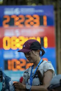 BIB: 0820
                            <button type="button" onclick="openModal(16040274)" class="btn btn-primary btn-sm float-right btn-popup" data-toggle="modal" data-target=".modal-high-quality">
                        <i class="fas fa-shopping-cart"></i> Add to Cart
                    </button>
                                            <button type="button" onclick="isThisMe(16040274, true)" class="btn btn-success btn-sm float-right btn-popup btn-isme hidden" data-toggle="tooltip" data-placement="bottom" title="นี่คือรูปของคุณใช่ไหม คลิกที่นี่เพื่อเอาเข้าอัลบั้ม">
                        <i class="fas fa-plus"></i> Add to album
                    </button>
                    <button type="button" onclick="isThisMe(16040274, false)" class="btn btn-warning btn-sm float-right btn-popup btn-isnotme hidden">
                        <i class="fas fa-ban"></i> Remove from album
                    </button>