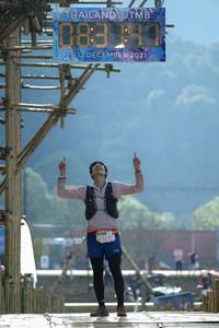 BIB: 2021, 5028
                            <button type="button" onclick="openModal(16044037)" class="btn btn-primary btn-sm float-right btn-popup" data-toggle="modal" data-target=".modal-high-quality">
                        <i class="fas fa-shopping-cart"></i> Add to Cart
                    </button>
                                            <button type="button" onclick="isThisMe(16044037, true)" class="btn btn-success btn-sm float-right btn-popup btn-isme hidden" data-toggle="tooltip" data-placement="bottom" title="นี่คือรูปของคุณใช่ไหม คลิกที่นี่เพื่อเอาเข้าอัลบั้ม">
                        <i class="fas fa-plus"></i> Add to album
                    </button>
                    <button type="button" onclick="isThisMe(16044037, false)" class="btn btn-warning btn-sm float-right btn-popup btn-isnotme hidden">
                        <i class="fas fa-ban"></i> Remove from album
                    </button>