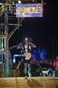 BIB: 294043, 2021, 3555
                            <button type="button" onclick="openModal(16040881)" class="btn btn-primary btn-sm float-right btn-popup" data-toggle="modal" data-target=".modal-high-quality">
                        <i class="fas fa-shopping-cart"></i> Add to Cart
                    </button>
                                            <button type="button" onclick="isThisMe(16040881, true)" class="btn btn-success btn-sm float-right btn-popup btn-isme hidden" data-toggle="tooltip" data-placement="bottom" title="นี่คือรูปของคุณใช่ไหม คลิกที่นี่เพื่อเอาเข้าอัลบั้ม">
                        <i class="fas fa-plus"></i> Add to album
                    </button>
                    <button type="button" onclick="isThisMe(16040881, false)" class="btn btn-warning btn-sm float-right btn-popup btn-isnotme hidden">
                        <i class="fas fa-ban"></i> Remove from album
                    </button>