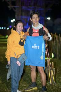 BIB: , 518
                            <button type="button" onclick="openModal(16043158)" class="btn btn-primary btn-sm float-right btn-popup" data-toggle="modal" data-target=".modal-high-quality">
                        <i class="fas fa-shopping-cart"></i> Add to Cart
                    </button>
                                            <button type="button" onclick="isThisMe(16043158, true)" class="btn btn-success btn-sm float-right btn-popup btn-isme hidden" data-toggle="tooltip" data-placement="bottom" title="นี่คือรูปของคุณใช่ไหม คลิกที่นี่เพื่อเอาเข้าอัลบั้ม">
                        <i class="fas fa-plus"></i> Add to album
                    </button>
                    <button type="button" onclick="isThisMe(16043158, false)" class="btn btn-warning btn-sm float-right btn-popup btn-isnotme hidden">
                        <i class="fas fa-ban"></i> Remove from album
                    </button>