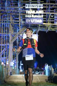 BIB: 2800, 3218
                            <button type="button" onclick="openModal(16042516)" class="btn btn-primary btn-sm float-right btn-popup" data-toggle="modal" data-target=".modal-high-quality">
                        <i class="fas fa-shopping-cart"></i> Add to Cart
                    </button>
                                            <button type="button" onclick="isThisMe(16042516, true)" class="btn btn-success btn-sm float-right btn-popup btn-isme hidden" data-toggle="tooltip" data-placement="bottom" title="นี่คือรูปของคุณใช่ไหม คลิกที่นี่เพื่อเอาเข้าอัลบั้ม">
                        <i class="fas fa-plus"></i> Add to album
                    </button>
                    <button type="button" onclick="isThisMe(16042516, false)" class="btn btn-warning btn-sm float-right btn-popup btn-isnotme hidden">
                        <i class="fas fa-ban"></i> Remove from album
                    </button>