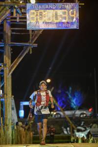 BIB: 912, 2021, 1174, 3215
                            <button type="button" onclick="openModal(16041064)" class="btn btn-primary btn-sm float-right btn-popup" data-toggle="modal" data-target=".modal-high-quality">
                        <i class="fas fa-shopping-cart"></i> Add to Cart
                    </button>
                                            <button type="button" onclick="isThisMe(16041064, true)" class="btn btn-success btn-sm float-right btn-popup btn-isme hidden" data-toggle="tooltip" data-placement="bottom" title="นี่คือรูปของคุณใช่ไหม คลิกที่นี่เพื่อเอาเข้าอัลบั้ม">
                        <i class="fas fa-plus"></i> Add to album
                    </button>
                    <button type="button" onclick="isThisMe(16041064, false)" class="btn btn-warning btn-sm float-right btn-popup btn-isnotme hidden">
                        <i class="fas fa-ban"></i> Remove from album
                    </button>