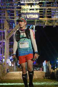 BIB: 3293
                            <button type="button" onclick="openModal(16041196)" class="btn btn-primary btn-sm float-right btn-popup" data-toggle="modal" data-target=".modal-high-quality">
                        <i class="fas fa-shopping-cart"></i> Add to Cart
                    </button>
                                            <button type="button" onclick="isThisMe(16041196, true)" class="btn btn-success btn-sm float-right btn-popup btn-isme hidden" data-toggle="tooltip" data-placement="bottom" title="นี่คือรูปของคุณใช่ไหม คลิกที่นี่เพื่อเอาเข้าอัลบั้ม">
                        <i class="fas fa-plus"></i> Add to album
                    </button>
                    <button type="button" onclick="isThisMe(16041196, false)" class="btn btn-warning btn-sm float-right btn-popup btn-isnotme hidden">
                        <i class="fas fa-ban"></i> Remove from album
                    </button>