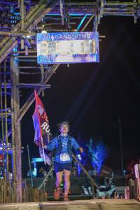 BIB: 2021, 3129
                            <button type="button" onclick="openModal(16042569)" class="btn btn-primary btn-sm float-right btn-popup" data-toggle="modal" data-target=".modal-high-quality">
                        <i class="fas fa-shopping-cart"></i> Add to Cart
                    </button>
                                            <button type="button" onclick="isThisMe(16042569, true)" class="btn btn-success btn-sm float-right btn-popup btn-isme hidden" data-toggle="tooltip" data-placement="bottom" title="นี่คือรูปของคุณใช่ไหม คลิกที่นี่เพื่อเอาเข้าอัลบั้ม">
                        <i class="fas fa-plus"></i> Add to album
                    </button>
                    <button type="button" onclick="isThisMe(16042569, false)" class="btn btn-warning btn-sm float-right btn-popup btn-isnotme hidden">
                        <i class="fas fa-ban"></i> Remove from album
                    </button>