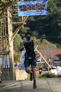 BIB: 2021
                            <button type="button" onclick="openModal(16039283)" class="btn btn-primary btn-sm float-right btn-popup" data-toggle="modal" data-target=".modal-high-quality">
                        <i class="fas fa-shopping-cart"></i> Add to Cart
                    </button>
                                            <button type="button" onclick="isThisMe(16039283, true)" class="btn btn-success btn-sm float-right btn-popup btn-isme hidden" data-toggle="tooltip" data-placement="bottom" title="นี่คือรูปของคุณใช่ไหม คลิกที่นี่เพื่อเอาเข้าอัลบั้ม">
                        <i class="fas fa-plus"></i> Add to album
                    </button>
                    <button type="button" onclick="isThisMe(16039283, false)" class="btn btn-warning btn-sm float-right btn-popup btn-isnotme hidden">
                        <i class="fas fa-ban"></i> Remove from album
                    </button>