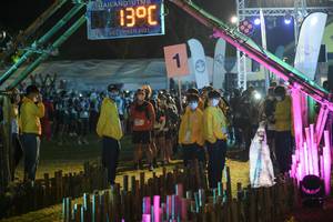 BIB: 2021, 1063, 1013
                            <button type="button" onclick="openModal(16043203)" class="btn btn-primary btn-sm float-right btn-popup" data-toggle="modal" data-target=".modal-high-quality">
                        <i class="fas fa-shopping-cart"></i> Add to Cart
                    </button>
                                            <button type="button" onclick="isThisMe(16043203, true)" class="btn btn-success btn-sm float-right btn-popup btn-isme hidden" data-toggle="tooltip" data-placement="bottom" title="นี่คือรูปของคุณใช่ไหม คลิกที่นี่เพื่อเอาเข้าอัลบั้ม">
                        <i class="fas fa-plus"></i> Add to album
                    </button>
                    <button type="button" onclick="isThisMe(16043203, false)" class="btn btn-warning btn-sm float-right btn-popup btn-isnotme hidden">
                        <i class="fas fa-ban"></i> Remove from album
                    </button>