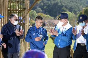 BIB: 
                            <button type="button" onclick="openModal(16035458)" class="btn btn-primary btn-sm float-right btn-popup" data-toggle="modal" data-target=".modal-high-quality">
                        <i class="fas fa-shopping-cart"></i> Add to Cart
                    </button>
                                            <button type="button" onclick="isThisMe(16035458, true)" class="btn btn-success btn-sm float-right btn-popup btn-isme hidden" data-toggle="tooltip" data-placement="bottom" title="นี่คือรูปของคุณใช่ไหม คลิกที่นี่เพื่อเอาเข้าอัลบั้ม">
                        <i class="fas fa-plus"></i> Add to album
                    </button>
                    <button type="button" onclick="isThisMe(16035458, false)" class="btn btn-warning btn-sm float-right btn-popup btn-isnotme hidden">
                        <i class="fas fa-ban"></i> Remove from album
                    </button>