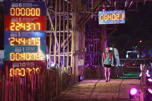 BIB: 000000, 064021, 2021, 224377, 244, 179
                            <button type="button" onclick="openModal(16007797)" class="btn btn-primary btn-sm float-right btn-popup" data-toggle="modal" data-target=".modal-high-quality">
                        <i class="fas fa-shopping-cart"></i> Add to Cart
                    </button>
                                            <button type="button" onclick="isThisMe(16007797, true)" class="btn btn-success btn-sm float-right btn-popup btn-isme hidden" data-toggle="tooltip" data-placement="bottom" title="นี่คือรูปของคุณใช่ไหม คลิกที่นี่เพื่อเอาเข้าอัลบั้ม">
                        <i class="fas fa-plus"></i> Add to album
                    </button>
                    <button type="button" onclick="isThisMe(16007797, false)" class="btn btn-warning btn-sm float-right btn-popup btn-isnotme hidden">
                        <i class="fas fa-ban"></i> Remove from album
                    </button>