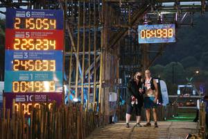 BIB: 554, 064938, 225234, 2021, 245033, 812, 5213
                            <button type="button" onclick="openModal(16025979)" class="btn btn-primary btn-sm float-right btn-popup" data-toggle="modal" data-target=".modal-high-quality">
                        <i class="fas fa-shopping-cart"></i> Add to Cart
                    </button>
                                            <button type="button" onclick="isThisMe(16025979, true)" class="btn btn-success btn-sm float-right btn-popup btn-isme hidden" data-toggle="tooltip" data-placement="bottom" title="นี่คือรูปของคุณใช่ไหม คลิกที่นี่เพื่อเอาเข้าอัลบั้ม">
                        <i class="fas fa-plus"></i> Add to album
                    </button>
                    <button type="button" onclick="isThisMe(16025979, false)" class="btn btn-warning btn-sm float-right btn-popup btn-isnotme hidden">
                        <i class="fas fa-ban"></i> Remove from album
                    </button>