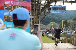 BIB: 250, 2021
                            <button type="button" onclick="openModal(16027670)" class="btn btn-primary btn-sm float-right btn-popup" data-toggle="modal" data-target=".modal-high-quality">
                        <i class="fas fa-shopping-cart"></i> Add to Cart
                    </button>
                                            <button type="button" onclick="isThisMe(16027670, true)" class="btn btn-success btn-sm float-right btn-popup btn-isme hidden" data-toggle="tooltip" data-placement="bottom" title="นี่คือรูปของคุณใช่ไหม คลิกที่นี่เพื่อเอาเข้าอัลบั้ม">
                        <i class="fas fa-plus"></i> Add to album
                    </button>
                    <button type="button" onclick="isThisMe(16027670, false)" class="btn btn-warning btn-sm float-right btn-popup btn-isnotme hidden">
                        <i class="fas fa-ban"></i> Remove from album
                    </button>