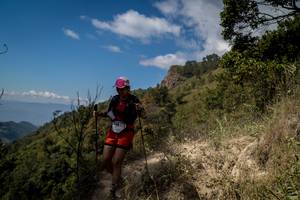 BIB: 405
                            <button type="button" onclick="openModal(15992274)" class="btn btn-primary btn-sm float-right btn-popup" data-toggle="modal" data-target=".modal-high-quality">
                        <i class="fas fa-shopping-cart"></i> Add to Cart
                    </button>
                                            <button type="button" onclick="isThisMe(15992274, true)" class="btn btn-success btn-sm float-right btn-popup btn-isme hidden" data-toggle="tooltip" data-placement="bottom" title="นี่คือรูปของคุณใช่ไหม คลิกที่นี่เพื่อเอาเข้าอัลบั้ม">
                        <i class="fas fa-plus"></i> Add to album
                    </button>
                    <button type="button" onclick="isThisMe(15992274, false)" class="btn btn-warning btn-sm float-right btn-popup btn-isnotme hidden">
                        <i class="fas fa-ban"></i> Remove from album
                    </button>