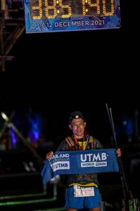 BIB: 2021, 660
                            <button type="button" onclick="openModal(15996916)" class="btn btn-primary btn-sm float-right btn-popup" data-toggle="modal" data-target=".modal-high-quality">
                        <i class="fas fa-shopping-cart"></i> Add to Cart
                    </button>
                                            <button type="button" onclick="isThisMe(15996916, true)" class="btn btn-success btn-sm float-right btn-popup btn-isme hidden" data-toggle="tooltip" data-placement="bottom" title="นี่คือรูปของคุณใช่ไหม คลิกที่นี่เพื่อเอาเข้าอัลบั้ม">
                        <i class="fas fa-plus"></i> Add to album
                    </button>
                    <button type="button" onclick="isThisMe(15996916, false)" class="btn btn-warning btn-sm float-right btn-popup btn-isnotme hidden">
                        <i class="fas fa-ban"></i> Remove from album
                    </button>