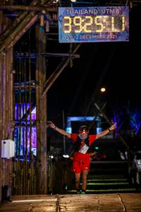 BIB: 39251, 2021, 6128
                            <button type="button" onclick="openModal(15997494)" class="btn btn-primary btn-sm float-right btn-popup" data-toggle="modal" data-target=".modal-high-quality">
                        <i class="fas fa-shopping-cart"></i> Add to Cart
                    </button>
                                            <button type="button" onclick="isThisMe(15997494, true)" class="btn btn-success btn-sm float-right btn-popup btn-isme hidden" data-toggle="tooltip" data-placement="bottom" title="นี่คือรูปของคุณใช่ไหม คลิกที่นี่เพื่อเอาเข้าอัลบั้ม">
                        <i class="fas fa-plus"></i> Add to album
                    </button>
                    <button type="button" onclick="isThisMe(15997494, false)" class="btn btn-warning btn-sm float-right btn-popup btn-isnotme hidden">
                        <i class="fas fa-ban"></i> Remove from album
                    </button>