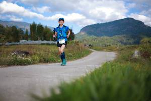 BIB: 1217
                            <button type="button" onclick="openModal(16002383)" class="btn btn-primary btn-sm float-right btn-popup" data-toggle="modal" data-target=".modal-high-quality">
                        <i class="fas fa-shopping-cart"></i> Add to Cart
                    </button>
                                            <button type="button" onclick="isThisMe(16002383, true)" class="btn btn-success btn-sm float-right btn-popup btn-isme hidden" data-toggle="tooltip" data-placement="bottom" title="นี่คือรูปของคุณใช่ไหม คลิกที่นี่เพื่อเอาเข้าอัลบั้ม">
                        <i class="fas fa-plus"></i> Add to album
                    </button>
                    <button type="button" onclick="isThisMe(16002383, false)" class="btn btn-warning btn-sm float-right btn-popup btn-isnotme hidden">
                        <i class="fas fa-ban"></i> Remove from album
                    </button>