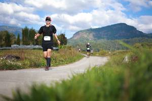 BIB: 1129
                            <button type="button" onclick="openModal(16002161)" class="btn btn-primary btn-sm float-right btn-popup" data-toggle="modal" data-target=".modal-high-quality">
                        <i class="fas fa-shopping-cart"></i> Add to Cart
                    </button>
                                            <button type="button" onclick="isThisMe(16002161, true)" class="btn btn-success btn-sm float-right btn-popup btn-isme hidden" data-toggle="tooltip" data-placement="bottom" title="นี่คือรูปของคุณใช่ไหม คลิกที่นี่เพื่อเอาเข้าอัลบั้ม">
                        <i class="fas fa-plus"></i> Add to album
                    </button>
                    <button type="button" onclick="isThisMe(16002161, false)" class="btn btn-warning btn-sm float-right btn-popup btn-isnotme hidden">
                        <i class="fas fa-ban"></i> Remove from album
                    </button>