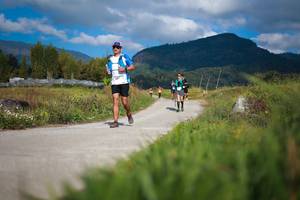 BIB: 1557, 1674
                            <button type="button" onclick="openModal(16002607)" class="btn btn-primary btn-sm float-right btn-popup" data-toggle="modal" data-target=".modal-high-quality">
                        <i class="fas fa-shopping-cart"></i> Add to Cart
                    </button>
                                            <button type="button" onclick="isThisMe(16002607, true)" class="btn btn-success btn-sm float-right btn-popup btn-isme hidden" data-toggle="tooltip" data-placement="bottom" title="นี่คือรูปของคุณใช่ไหม คลิกที่นี่เพื่อเอาเข้าอัลบั้ม">
                        <i class="fas fa-plus"></i> Add to album
                    </button>
                    <button type="button" onclick="isThisMe(16002607, false)" class="btn btn-warning btn-sm float-right btn-popup btn-isnotme hidden">
                        <i class="fas fa-ban"></i> Remove from album
                    </button>