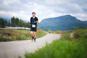 BIB: 1046
                            <button type="button" onclick="openModal(15996354)" class="btn btn-primary btn-sm float-right btn-popup" data-toggle="modal" data-target=".modal-high-quality">
                        <i class="fas fa-shopping-cart"></i> Add to Cart
                    </button>
                                            <button type="button" onclick="isThisMe(15996354, true)" class="btn btn-success btn-sm float-right btn-popup btn-isme hidden" data-toggle="tooltip" data-placement="bottom" title="นี่คือรูปของคุณใช่ไหม คลิกที่นี่เพื่อเอาเข้าอัลบั้ม">
                        <i class="fas fa-plus"></i> Add to album
                    </button>
                    <button type="button" onclick="isThisMe(15996354, false)" class="btn btn-warning btn-sm float-right btn-popup btn-isnotme hidden">
                        <i class="fas fa-ban"></i> Remove from album
                    </button>