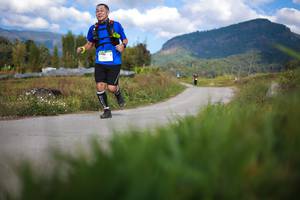 BIB: 1102
                            <button type="button" onclick="openModal(16002319)" class="btn btn-primary btn-sm float-right btn-popup" data-toggle="modal" data-target=".modal-high-quality">
                        <i class="fas fa-shopping-cart"></i> Add to Cart
                    </button>
                                            <button type="button" onclick="isThisMe(16002319, true)" class="btn btn-success btn-sm float-right btn-popup btn-isme hidden" data-toggle="tooltip" data-placement="bottom" title="นี่คือรูปของคุณใช่ไหม คลิกที่นี่เพื่อเอาเข้าอัลบั้ม">
                        <i class="fas fa-plus"></i> Add to album
                    </button>
                    <button type="button" onclick="isThisMe(16002319, false)" class="btn btn-warning btn-sm float-right btn-popup btn-isnotme hidden">
                        <i class="fas fa-ban"></i> Remove from album
                    </button>