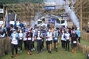 BIB: , 090047, 289, 010, 8213, 8253, 3569, 8214, 8193, 8247
                            <button type="button" onclick="openModal(15988027)" class="btn btn-primary btn-sm float-right btn-popup" data-toggle="modal" data-target=".modal-high-quality">
                        <i class="fas fa-shopping-cart"></i> Add to Cart
                    </button>
                                            <button type="button" onclick="isThisMe(15988027, true)" class="btn btn-success btn-sm float-right btn-popup btn-isme hidden" data-toggle="tooltip" data-placement="bottom" title="นี่คือรูปของคุณใช่ไหม คลิกที่นี่เพื่อเอาเข้าอัลบั้ม">
                        <i class="fas fa-plus"></i> Add to album
                    </button>
                    <button type="button" onclick="isThisMe(15988027, false)" class="btn btn-warning btn-sm float-right btn-popup btn-isnotme hidden">
                        <i class="fas fa-ban"></i> Remove from album
                    </button>