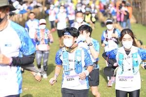 BIB: 010, 8234, 8245
                            <button type="button" onclick="openModal(15988061)" class="btn btn-primary btn-sm float-right btn-popup" data-toggle="modal" data-target=".modal-high-quality">
                        <i class="fas fa-shopping-cart"></i> Add to Cart
                    </button>
                                            <button type="button" onclick="isThisMe(15988061, true)" class="btn btn-success btn-sm float-right btn-popup btn-isme hidden" data-toggle="tooltip" data-placement="bottom" title="นี่คือรูปของคุณใช่ไหม คลิกที่นี่เพื่อเอาเข้าอัลบั้ม">
                        <i class="fas fa-plus"></i> Add to album
                    </button>
                    <button type="button" onclick="isThisMe(15988061, false)" class="btn btn-warning btn-sm float-right btn-popup btn-isnotme hidden">
                        <i class="fas fa-ban"></i> Remove from album
                    </button>