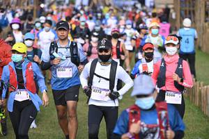 BIB: 010, 8060, 8366, 710, 8372, 051
                            <button type="button" onclick="openModal(15988034)" class="btn btn-primary btn-sm float-right btn-popup" data-toggle="modal" data-target=".modal-high-quality">
                        <i class="fas fa-shopping-cart"></i> Add to Cart
                    </button>
                                            <button type="button" onclick="isThisMe(15988034, true)" class="btn btn-success btn-sm float-right btn-popup btn-isme hidden" data-toggle="tooltip" data-placement="bottom" title="นี่คือรูปของคุณใช่ไหม คลิกที่นี่เพื่อเอาเข้าอัลบั้ม">
                        <i class="fas fa-plus"></i> Add to album
                    </button>
                    <button type="button" onclick="isThisMe(15988034, false)" class="btn btn-warning btn-sm float-right btn-popup btn-isnotme hidden">
                        <i class="fas fa-ban"></i> Remove from album
                    </button>