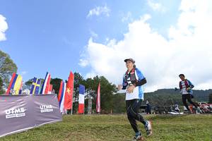 BIB: 820, 8181
                            <button type="button" onclick="openModal(15990810)" class="btn btn-primary btn-sm float-right btn-popup" data-toggle="modal" data-target=".modal-high-quality">
                        <i class="fas fa-shopping-cart"></i> Add to Cart
                    </button>
                                            <button type="button" onclick="isThisMe(15990810, true)" class="btn btn-success btn-sm float-right btn-popup btn-isme hidden" data-toggle="tooltip" data-placement="bottom" title="นี่คือรูปของคุณใช่ไหม คลิกที่นี่เพื่อเอาเข้าอัลบั้ม">
                        <i class="fas fa-plus"></i> Add to album
                    </button>
                    <button type="button" onclick="isThisMe(15990810, false)" class="btn btn-warning btn-sm float-right btn-popup btn-isnotme hidden">
                        <i class="fas fa-ban"></i> Remove from album
                    </button>