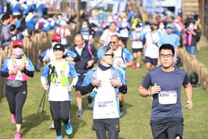 BIB: 8206, 8030
                            <button type="button" onclick="openModal(15988054)" class="btn btn-primary btn-sm float-right btn-popup" data-toggle="modal" data-target=".modal-high-quality">
                        <i class="fas fa-shopping-cart"></i> Add to Cart
                    </button>
                                            <button type="button" onclick="isThisMe(15988054, true)" class="btn btn-success btn-sm float-right btn-popup btn-isme hidden" data-toggle="tooltip" data-placement="bottom" title="นี่คือรูปของคุณใช่ไหม คลิกที่นี่เพื่อเอาเข้าอัลบั้ม">
                        <i class="fas fa-plus"></i> Add to album
                    </button>
                    <button type="button" onclick="isThisMe(15988054, false)" class="btn btn-warning btn-sm float-right btn-popup btn-isnotme hidden">
                        <i class="fas fa-ban"></i> Remove from album
                    </button>