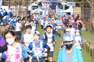 BIB: , 010, 8209, 8205, 8248, 8274
                            <button type="button" onclick="openModal(15988055)" class="btn btn-primary btn-sm float-right btn-popup" data-toggle="modal" data-target=".modal-high-quality">
                        <i class="fas fa-shopping-cart"></i> Add to Cart
                    </button>
                                            <button type="button" onclick="isThisMe(15988055, true)" class="btn btn-success btn-sm float-right btn-popup btn-isme hidden" data-toggle="tooltip" data-placement="bottom" title="นี่คือรูปของคุณใช่ไหม คลิกที่นี่เพื่อเอาเข้าอัลบั้ม">
                        <i class="fas fa-plus"></i> Add to album
                    </button>
                    <button type="button" onclick="isThisMe(15988055, false)" class="btn btn-warning btn-sm float-right btn-popup btn-isnotme hidden">
                        <i class="fas fa-ban"></i> Remove from album
                    </button>