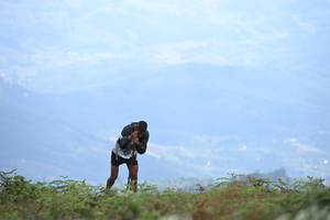 BIB: 300
                            <button type="button" onclick="openModal(15987092)" class="btn btn-primary btn-sm float-right btn-popup" data-toggle="modal" data-target=".modal-high-quality">
                        <i class="fas fa-shopping-cart"></i> Add to Cart
                    </button>
                                            <button type="button" onclick="isThisMe(15987092, true)" class="btn btn-success btn-sm float-right btn-popup btn-isme hidden" data-toggle="tooltip" data-placement="bottom" title="นี่คือรูปของคุณใช่ไหม คลิกที่นี่เพื่อเอาเข้าอัลบั้ม">
                        <i class="fas fa-plus"></i> Add to album
                    </button>
                    <button type="button" onclick="isThisMe(15987092, false)" class="btn btn-warning btn-sm float-right btn-popup btn-isnotme hidden">
                        <i class="fas fa-ban"></i> Remove from album
                    </button>