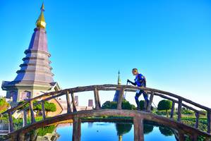 BIB: 3179
                            <button type="button" onclick="openModal(15929581)" class="btn btn-primary btn-sm float-right btn-popup" data-toggle="modal" data-target=".modal-high-quality">
                        <i class="fas fa-shopping-cart"></i> Add to Cart
                    </button>
                                            <button type="button" onclick="isThisMe(15929581, true)" class="btn btn-success btn-sm float-right btn-popup btn-isme hidden" data-toggle="tooltip" data-placement="bottom" title="นี่คือรูปของคุณใช่ไหม คลิกที่นี่เพื่อเอาเข้าอัลบั้ม">
                        <i class="fas fa-plus"></i> Add to album
                    </button>
                    <button type="button" onclick="isThisMe(15929581, false)" class="btn btn-warning btn-sm float-right btn-popup btn-isnotme hidden">
                        <i class="fas fa-ban"></i> Remove from album
                    </button>