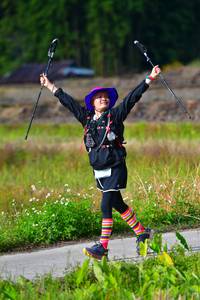 BIB: 2900
                            <button type="button" onclick="openModal(15913163)" class="btn btn-primary btn-sm float-right btn-popup" data-toggle="modal" data-target=".modal-high-quality">
                        <i class="fas fa-shopping-cart"></i> Add to Cart
                    </button>
                                            <button type="button" onclick="isThisMe(15913163, true)" class="btn btn-success btn-sm float-right btn-popup btn-isme hidden" data-toggle="tooltip" data-placement="bottom" title="นี่คือรูปของคุณใช่ไหม คลิกที่นี่เพื่อเอาเข้าอัลบั้ม">
                        <i class="fas fa-plus"></i> Add to album
                    </button>
                    <button type="button" onclick="isThisMe(15913163, false)" class="btn btn-warning btn-sm float-right btn-popup btn-isnotme hidden">
                        <i class="fas fa-ban"></i> Remove from album
                    </button>