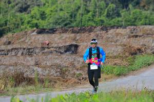 BIB: , 1607
                            <button type="button" onclick="openModal(15911372)" class="btn btn-primary btn-sm float-right btn-popup" data-toggle="modal" data-target=".modal-high-quality">
                        <i class="fas fa-shopping-cart"></i> Add to Cart
                    </button>
                                            <button type="button" onclick="isThisMe(15911372, true)" class="btn btn-success btn-sm float-right btn-popup btn-isme hidden" data-toggle="tooltip" data-placement="bottom" title="นี่คือรูปของคุณใช่ไหม คลิกที่นี่เพื่อเอาเข้าอัลบั้ม">
                        <i class="fas fa-plus"></i> Add to album
                    </button>
                    <button type="button" onclick="isThisMe(15911372, false)" class="btn btn-warning btn-sm float-right btn-popup btn-isnotme hidden">
                        <i class="fas fa-ban"></i> Remove from album
                    </button>