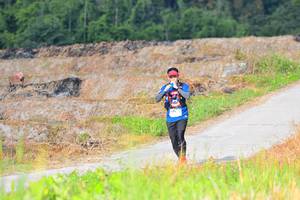 BIB: 1174
                            <button type="button" onclick="openModal(15911942)" class="btn btn-primary btn-sm float-right btn-popup" data-toggle="modal" data-target=".modal-high-quality">
                        <i class="fas fa-shopping-cart"></i> Add to Cart
                    </button>
                                            <button type="button" onclick="isThisMe(15911942, true)" class="btn btn-success btn-sm float-right btn-popup btn-isme hidden" data-toggle="tooltip" data-placement="bottom" title="นี่คือรูปของคุณใช่ไหม คลิกที่นี่เพื่อเอาเข้าอัลบั้ม">
                        <i class="fas fa-plus"></i> Add to album
                    </button>
                    <button type="button" onclick="isThisMe(15911942, false)" class="btn btn-warning btn-sm float-right btn-popup btn-isnotme hidden">
                        <i class="fas fa-ban"></i> Remove from album
                    </button>