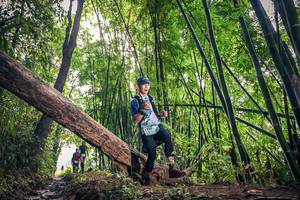 BIB: 1750
                            <button type="button" onclick="openModal(15934334)" class="btn btn-primary btn-sm float-right btn-popup" data-toggle="modal" data-target=".modal-high-quality">
                        <i class="fas fa-shopping-cart"></i> Add to Cart
                    </button>
                                            <button type="button" onclick="isThisMe(15934334, true)" class="btn btn-success btn-sm float-right btn-popup btn-isme hidden" data-toggle="tooltip" data-placement="bottom" title="นี่คือรูปของคุณใช่ไหม คลิกที่นี่เพื่อเอาเข้าอัลบั้ม">
                        <i class="fas fa-plus"></i> Add to album
                    </button>
                    <button type="button" onclick="isThisMe(15934334, false)" class="btn btn-warning btn-sm float-right btn-popup btn-isnotme hidden">
                        <i class="fas fa-ban"></i> Remove from album
                    </button>