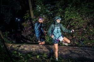 BIB: 3493
                            <button type="button" onclick="openModal(15937403)" class="btn btn-primary btn-sm float-right btn-popup" data-toggle="modal" data-target=".modal-high-quality">
                        <i class="fas fa-shopping-cart"></i> Add to Cart
                    </button>
                                            <button type="button" onclick="isThisMe(15937403, true)" class="btn btn-success btn-sm float-right btn-popup btn-isme hidden" data-toggle="tooltip" data-placement="bottom" title="นี่คือรูปของคุณใช่ไหม คลิกที่นี่เพื่อเอาเข้าอัลบั้ม">
                        <i class="fas fa-plus"></i> Add to album
                    </button>
                    <button type="button" onclick="isThisMe(15937403, false)" class="btn btn-warning btn-sm float-right btn-popup btn-isnotme hidden">
                        <i class="fas fa-ban"></i> Remove from album
                    </button>