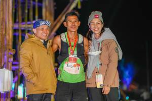 BIB: 2021, 100, 110, 5480, 062, 325, 4122, 1669
                            <button type="button" onclick="openModal(16004356)" class="btn btn-primary btn-sm float-right btn-popup" data-toggle="modal" data-target=".modal-high-quality">
                        <i class="fas fa-shopping-cart"></i> Add to Cart
                    </button>
                                            <button type="button" onclick="isThisMe(16004356, true)" class="btn btn-success btn-sm float-right btn-popup btn-isme hidden" data-toggle="tooltip" data-placement="bottom" title="นี่คือรูปของคุณใช่ไหม คลิกที่นี่เพื่อเอาเข้าอัลบั้ม">
                        <i class="fas fa-plus"></i> Add to album
                    </button>
                    <button type="button" onclick="isThisMe(16004356, false)" class="btn btn-warning btn-sm float-right btn-popup btn-isnotme hidden">
                        <i class="fas fa-ban"></i> Remove from album
                    </button>