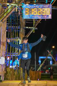 BIB: 2021, 3289
                            <button type="button" onclick="openModal(16003815)" class="btn btn-primary btn-sm float-right btn-popup" data-toggle="modal" data-target=".modal-high-quality">
                        <i class="fas fa-shopping-cart"></i> Add to Cart
                    </button>
                                            <button type="button" onclick="isThisMe(16003815, true)" class="btn btn-success btn-sm float-right btn-popup btn-isme hidden" data-toggle="tooltip" data-placement="bottom" title="นี่คือรูปของคุณใช่ไหม คลิกที่นี่เพื่อเอาเข้าอัลบั้ม">
                        <i class="fas fa-plus"></i> Add to album
                    </button>
                    <button type="button" onclick="isThisMe(16003815, false)" class="btn btn-warning btn-sm float-right btn-popup btn-isnotme hidden">
                        <i class="fas fa-ban"></i> Remove from album
                    </button>