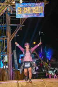 BIB: 2021, 3440
                            <button type="button" onclick="openModal(16003483)" class="btn btn-primary btn-sm float-right btn-popup" data-toggle="modal" data-target=".modal-high-quality">
                        <i class="fas fa-shopping-cart"></i> Add to Cart
                    </button>
                                            <button type="button" onclick="isThisMe(16003483, true)" class="btn btn-success btn-sm float-right btn-popup btn-isme hidden" data-toggle="tooltip" data-placement="bottom" title="นี่คือรูปของคุณใช่ไหม คลิกที่นี่เพื่อเอาเข้าอัลบั้ม">
                        <i class="fas fa-plus"></i> Add to album
                    </button>
                    <button type="button" onclick="isThisMe(16003483, false)" class="btn btn-warning btn-sm float-right btn-popup btn-isnotme hidden">
                        <i class="fas fa-ban"></i> Remove from album
                    </button>