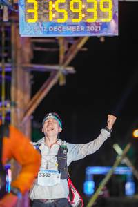 BIB: , 2021, 2800, 201, 3363, 062125, 422
                            <button type="button" onclick="openModal(16004346)" class="btn btn-primary btn-sm float-right btn-popup" data-toggle="modal" data-target=".modal-high-quality">
                        <i class="fas fa-shopping-cart"></i> Add to Cart
                    </button>
                                            <button type="button" onclick="isThisMe(16004346, true)" class="btn btn-success btn-sm float-right btn-popup btn-isme hidden" data-toggle="tooltip" data-placement="bottom" title="นี่คือรูปของคุณใช่ไหม คลิกที่นี่เพื่อเอาเข้าอัลบั้ม">
                        <i class="fas fa-plus"></i> Add to album
                    </button>
                    <button type="button" onclick="isThisMe(16004346, false)" class="btn btn-warning btn-sm float-right btn-popup btn-isnotme hidden">
                        <i class="fas fa-ban"></i> Remove from album
                    </button>