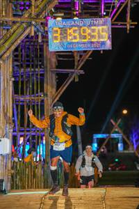 BIB: 38935, 11287, 2021, 3515
                            <button type="button" onclick="openModal(16004294)" class="btn btn-primary btn-sm float-right btn-popup" data-toggle="modal" data-target=".modal-high-quality">
                        <i class="fas fa-shopping-cart"></i> Add to Cart
                    </button>
                                            <button type="button" onclick="isThisMe(16004294, true)" class="btn btn-success btn-sm float-right btn-popup btn-isme hidden" data-toggle="tooltip" data-placement="bottom" title="นี่คือรูปของคุณใช่ไหม คลิกที่นี่เพื่อเอาเข้าอัลบั้ม">
                        <i class="fas fa-plus"></i> Add to album
                    </button>
                    <button type="button" onclick="isThisMe(16004294, false)" class="btn btn-warning btn-sm float-right btn-popup btn-isnotme hidden">
                        <i class="fas fa-ban"></i> Remove from album
                    </button>