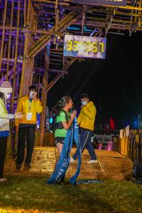 BIB: 912
                            <button type="button" onclick="openModal(16004532)" class="btn btn-primary btn-sm float-right btn-popup" data-toggle="modal" data-target=".modal-high-quality">
                        <i class="fas fa-shopping-cart"></i> Add to Cart
                    </button>
                                            <button type="button" onclick="isThisMe(16004532, true)" class="btn btn-success btn-sm float-right btn-popup btn-isme hidden" data-toggle="tooltip" data-placement="bottom" title="นี่คือรูปของคุณใช่ไหม คลิกที่นี่เพื่อเอาเข้าอัลบั้ม">
                        <i class="fas fa-plus"></i> Add to album
                    </button>
                    <button type="button" onclick="isThisMe(16004532, false)" class="btn btn-warning btn-sm float-right btn-popup btn-isnotme hidden">
                        <i class="fas fa-ban"></i> Remove from album
                    </button>