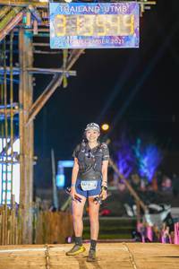 BIB: 8399, 2021, 3410
                            <button type="button" onclick="openModal(16003428)" class="btn btn-primary btn-sm float-right btn-popup" data-toggle="modal" data-target=".modal-high-quality">
                        <i class="fas fa-shopping-cart"></i> Add to Cart
                    </button>
                                            <button type="button" onclick="isThisMe(16003428, true)" class="btn btn-success btn-sm float-right btn-popup btn-isme hidden" data-toggle="tooltip" data-placement="bottom" title="นี่คือรูปของคุณใช่ไหม คลิกที่นี่เพื่อเอาเข้าอัลบั้ม">
                        <i class="fas fa-plus"></i> Add to album
                    </button>
                    <button type="button" onclick="isThisMe(16003428, false)" class="btn btn-warning btn-sm float-right btn-popup btn-isnotme hidden">
                        <i class="fas fa-ban"></i> Remove from album
                    </button>