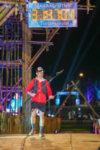 BIB: 202
                            <button type="button" onclick="openModal(16003660)" class="btn btn-primary btn-sm float-right btn-popup" data-toggle="modal" data-target=".modal-high-quality">
                        <i class="fas fa-shopping-cart"></i> Add to Cart
                    </button>
                                            <button type="button" onclick="isThisMe(16003660, true)" class="btn btn-success btn-sm float-right btn-popup btn-isme hidden" data-toggle="tooltip" data-placement="bottom" title="นี่คือรูปของคุณใช่ไหม คลิกที่นี่เพื่อเอาเข้าอัลบั้ม">
                        <i class="fas fa-plus"></i> Add to album
                    </button>
                    <button type="button" onclick="isThisMe(16003660, false)" class="btn btn-warning btn-sm float-right btn-popup btn-isnotme hidden">
                        <i class="fas fa-ban"></i> Remove from album
                    </button>