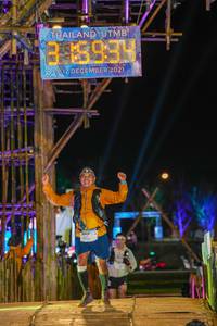 BIB: 8939, 2021, 3515
                            <button type="button" onclick="openModal(16004277)" class="btn btn-primary btn-sm float-right btn-popup" data-toggle="modal" data-target=".modal-high-quality">
                        <i class="fas fa-shopping-cart"></i> Add to Cart
                    </button>
                                            <button type="button" onclick="isThisMe(16004277, true)" class="btn btn-success btn-sm float-right btn-popup btn-isme hidden" data-toggle="tooltip" data-placement="bottom" title="นี่คือรูปของคุณใช่ไหม คลิกที่นี่เพื่อเอาเข้าอัลบั้ม">
                        <i class="fas fa-plus"></i> Add to album
                    </button>
                    <button type="button" onclick="isThisMe(16004277, false)" class="btn btn-warning btn-sm float-right btn-popup btn-isnotme hidden">
                        <i class="fas fa-ban"></i> Remove from album
                    </button>