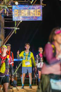 BIB: 2021, 3390
                            <button type="button" onclick="openModal(16003534)" class="btn btn-primary btn-sm float-right btn-popup" data-toggle="modal" data-target=".modal-high-quality">
                        <i class="fas fa-shopping-cart"></i> Add to Cart
                    </button>
                                            <button type="button" onclick="isThisMe(16003534, true)" class="btn btn-success btn-sm float-right btn-popup btn-isme hidden" data-toggle="tooltip" data-placement="bottom" title="นี่คือรูปของคุณใช่ไหม คลิกที่นี่เพื่อเอาเข้าอัลบั้ม">
                        <i class="fas fa-plus"></i> Add to album
                    </button>
                    <button type="button" onclick="isThisMe(16003534, false)" class="btn btn-warning btn-sm float-right btn-popup btn-isnotme hidden">
                        <i class="fas fa-ban"></i> Remove from album
                    </button>